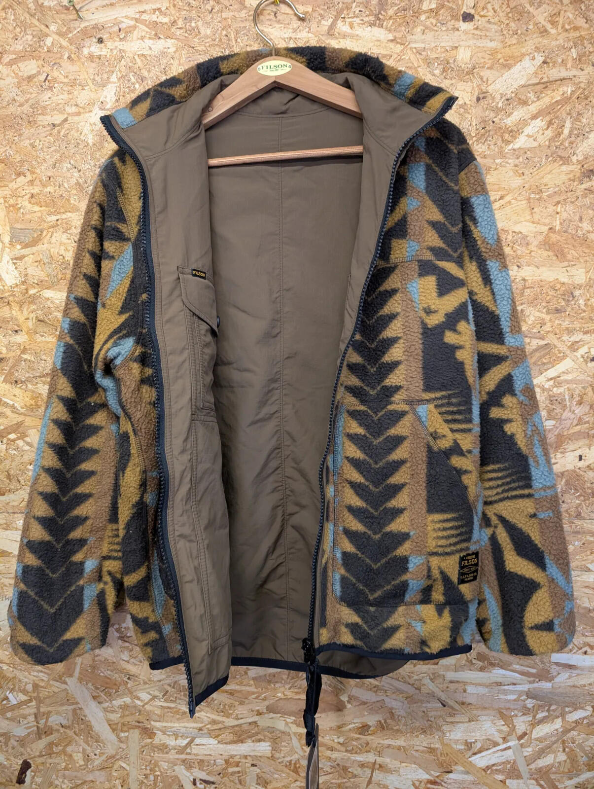 Filson Reversible Pile Fleece Jacket Mens Small Aztec Brown Khaki Full Zip USA