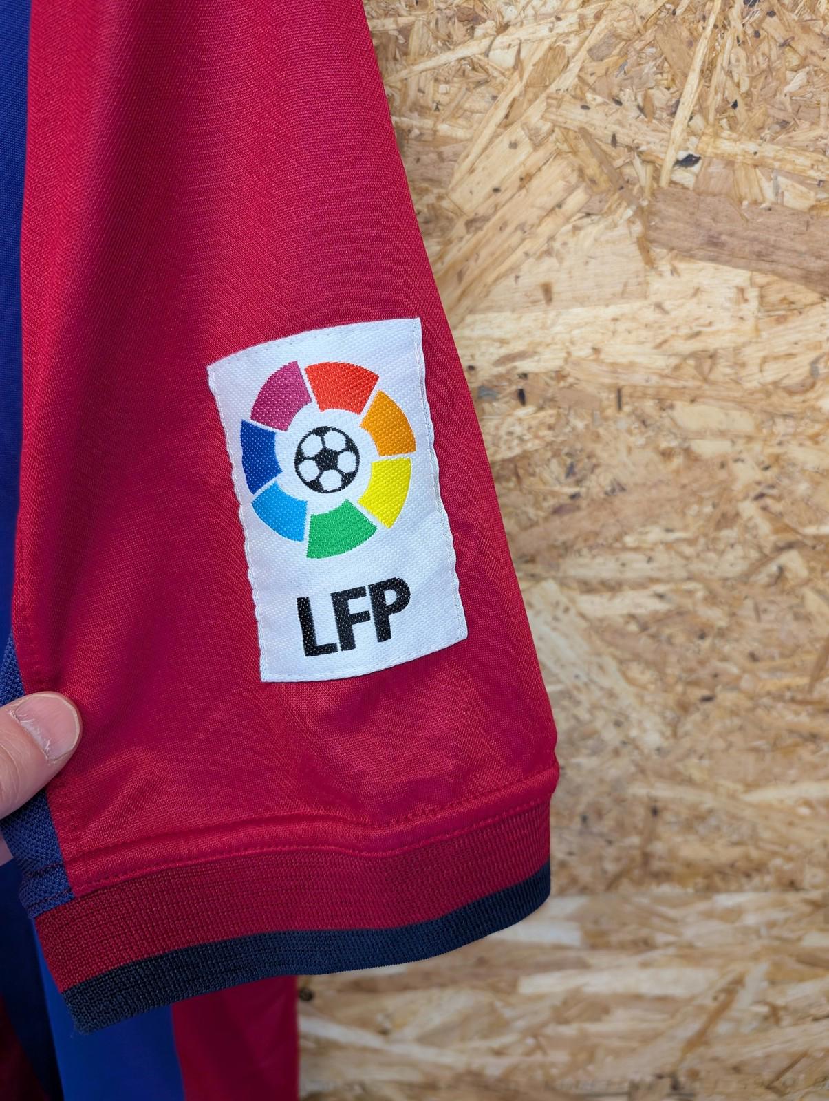 Nike FC Barcelona 2001 2002 Shirt Large Men Short Sleeve Retro FCB Kit Blue Red