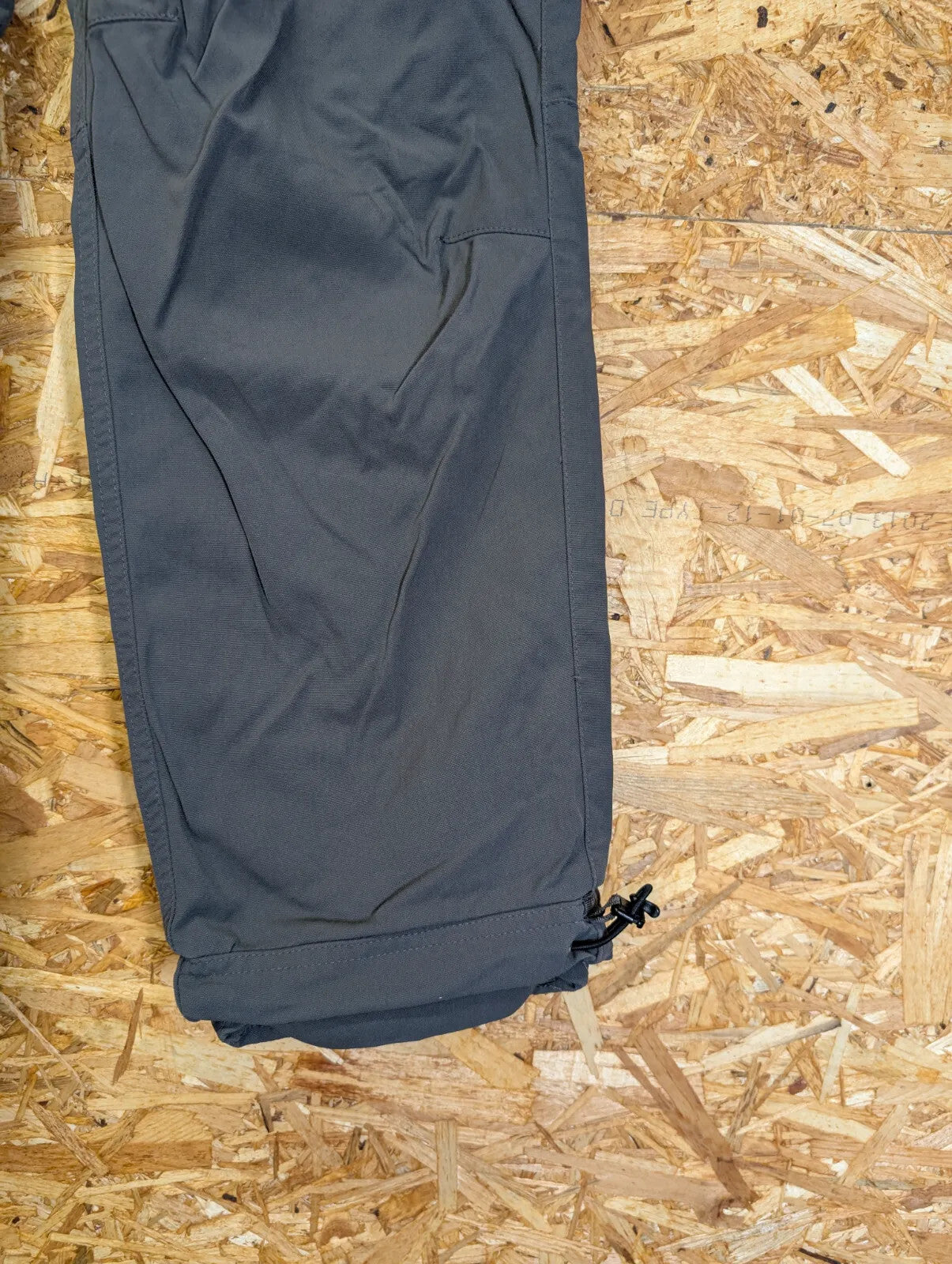 Berghaus Navigator 2.0 Cargo Trousers Mens W34 L32 Charcoal Zip Cargo Outdoor