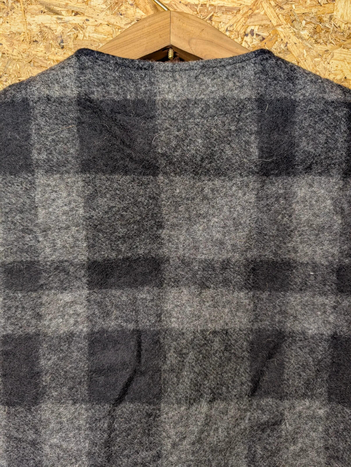Filson Mackinaw Check Wool Vest Men Large 42 Grey Black Gilet USA Pocket Plaid