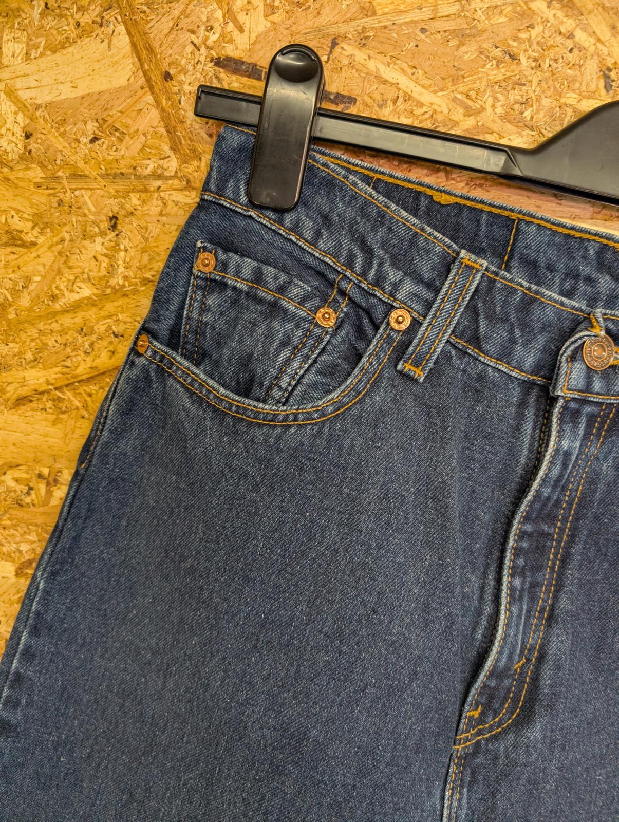 Levis 561 Size 8-10 W28 L32 Vintage 90s Jeans Made In USA Loose Fit Straight Leg
