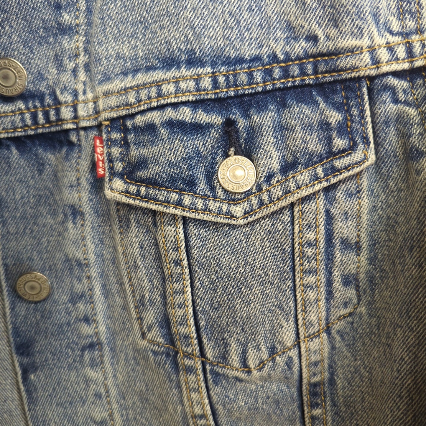 Levis Altered Range Cropped Denim Jean Jacket Womens Size Medium 10-12 Blue