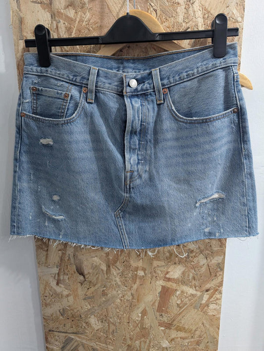 Levi Strauss Denim Mini Skirt Womens Size W30 Distressed Casual Short Blue