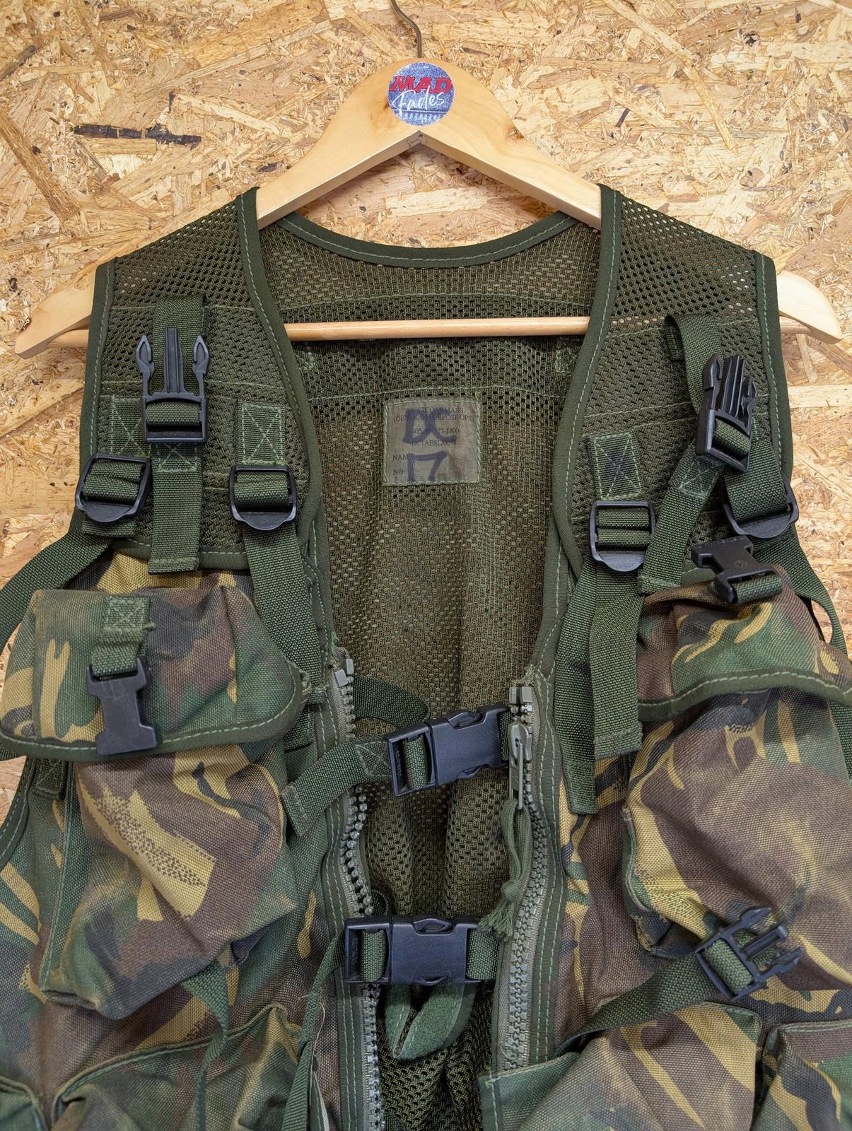 Military Vest Men Tactical Camo Mesh Utility British Army Woodland DC17 Nato