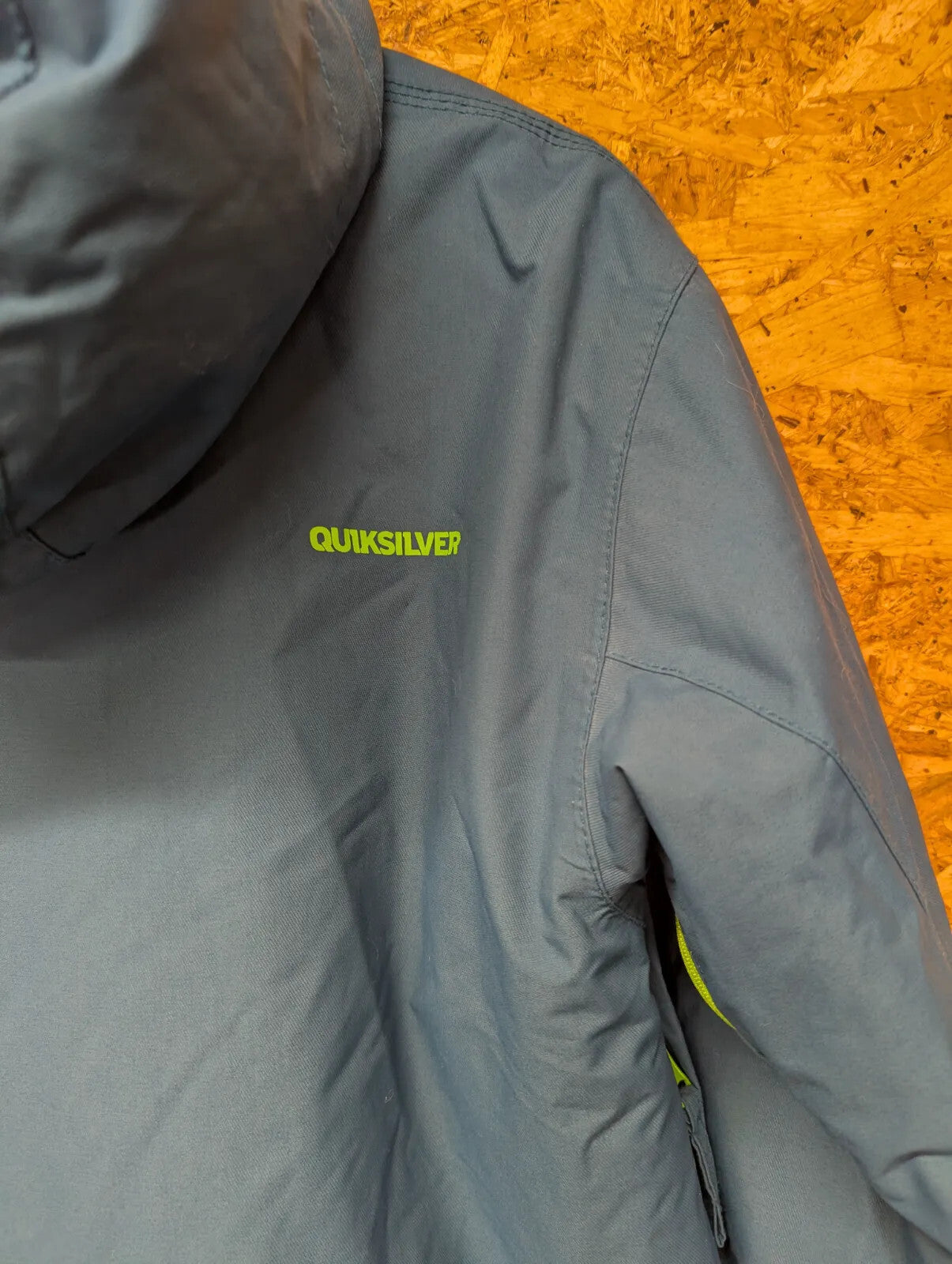 Quiksilver Snowboard Hooded Jacket Men Medium Teal Blue Waterproof DryFlight Ski