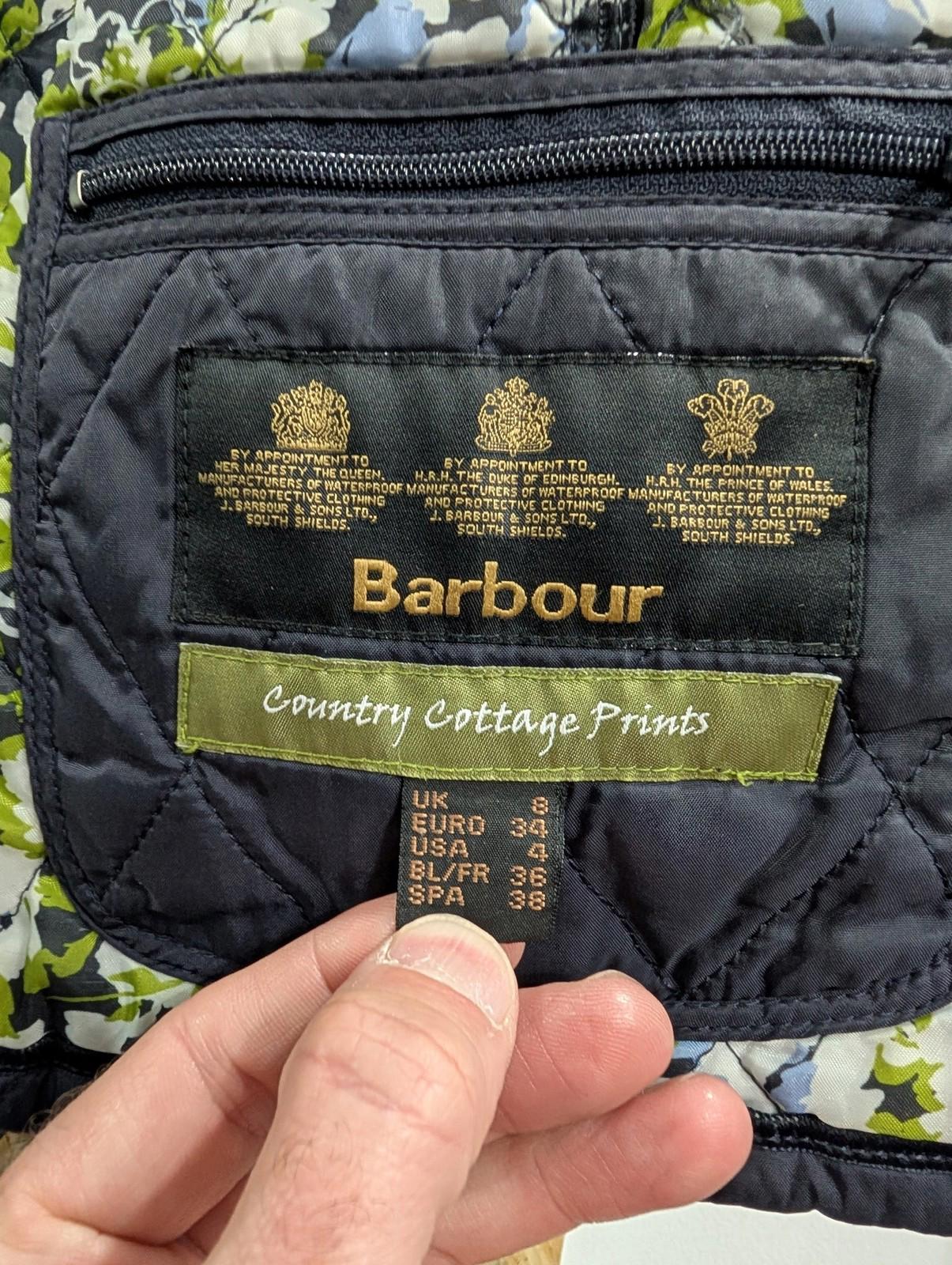 Barbour Liddesdale Gilet Women UK 8 Quilted Floral Lining Navy Blue Padded Vest Lightweight