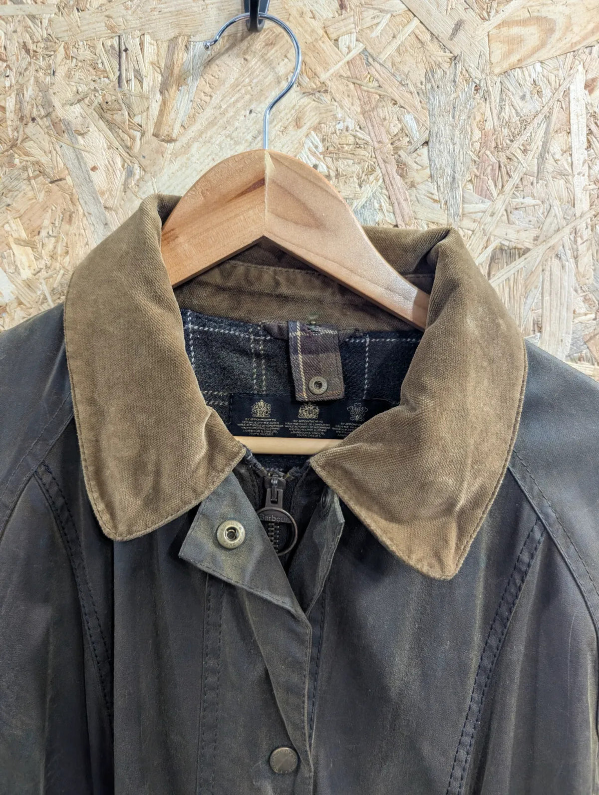 Barbour Waxed Jacket Womens UK14 Olive Waxed Cotton Tartan Lining Full Zip Plaid