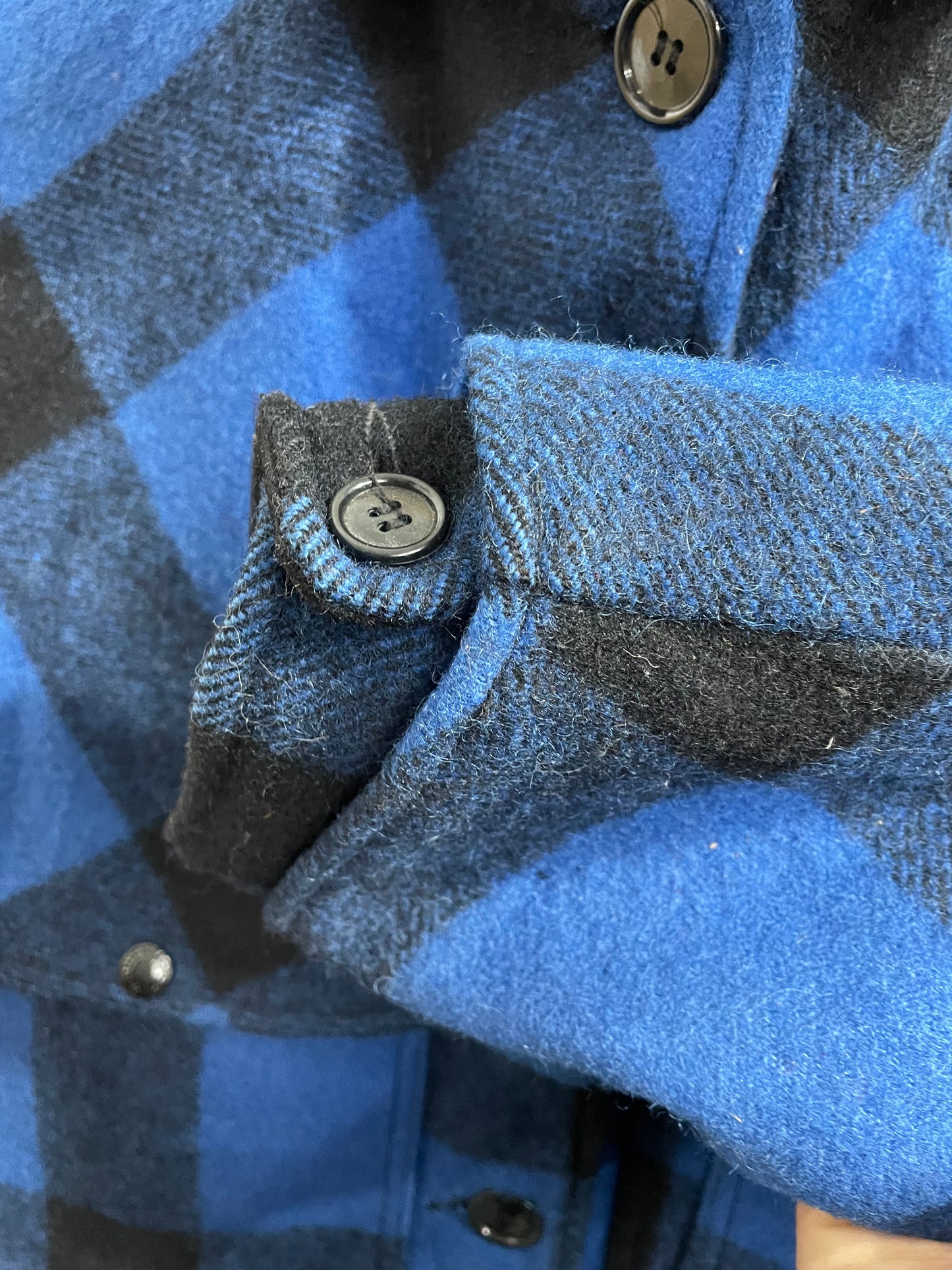 Filson Buffalo Plaid Blue Lot 83 Double Mackinaw Wool Jacket Vintage Size Small