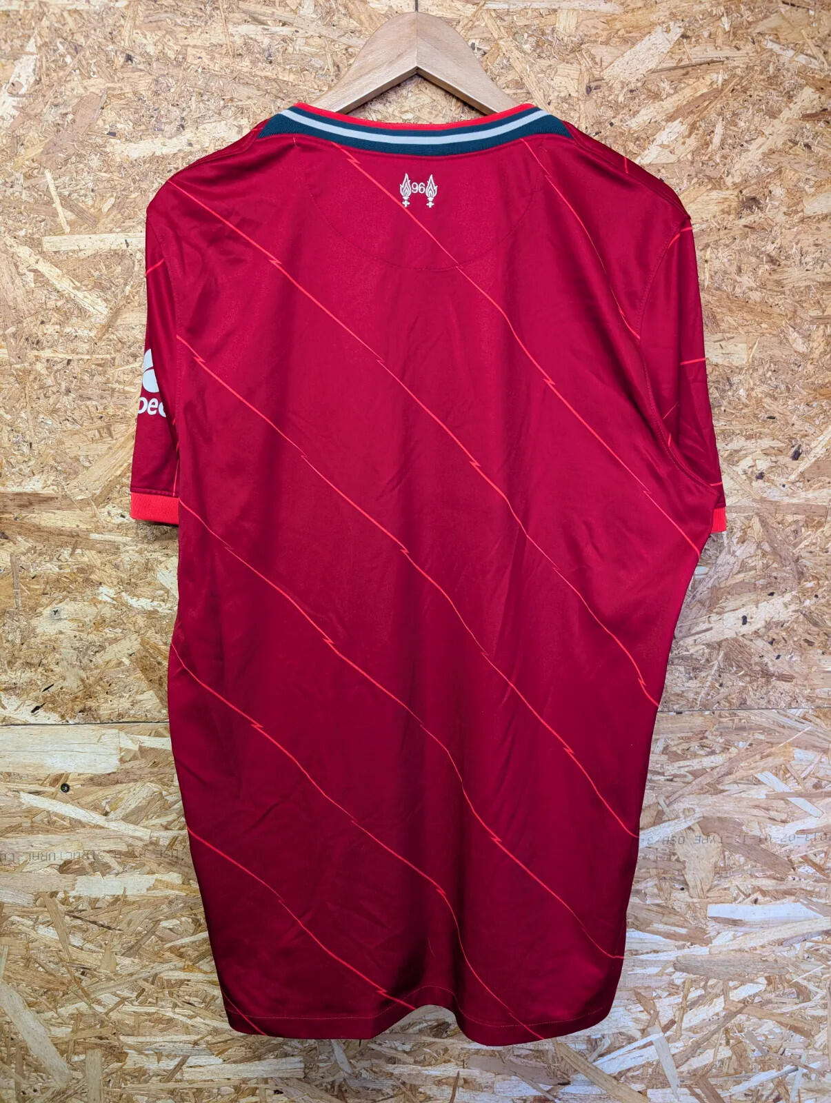 Nike Liverpool 2022 Home FC Football Shirt Mens XL Red Dri FIT Short Sleeve