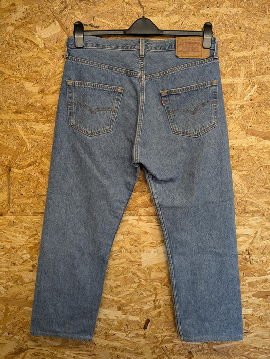 Levis 501 Jeans W34 L28 Made in USA Vintage 90s Mid Wash Blue Denim
