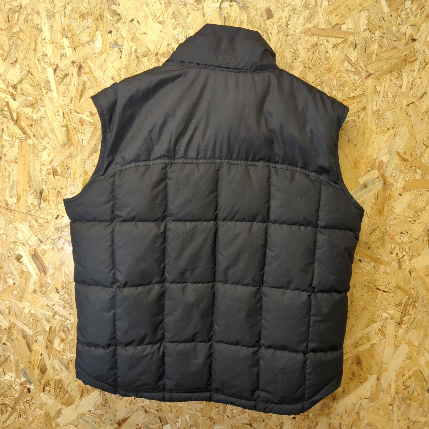 Nike Y2K Silver Tag Feather Down Padded Outdoor Vest Gilet Body Warmer Black XL