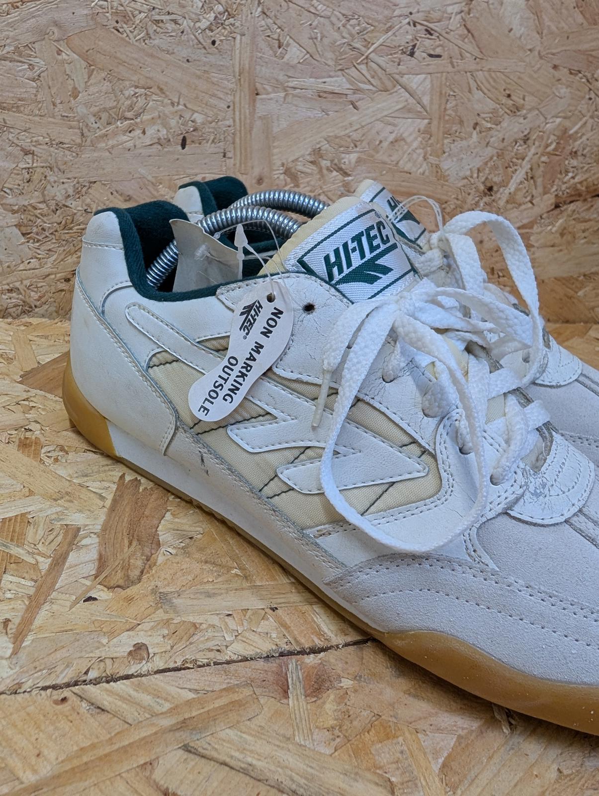 Hi-Tec Squash Classic Indoor Court Shoes Size 9 UK 43 EU Cream Green Suede Lace