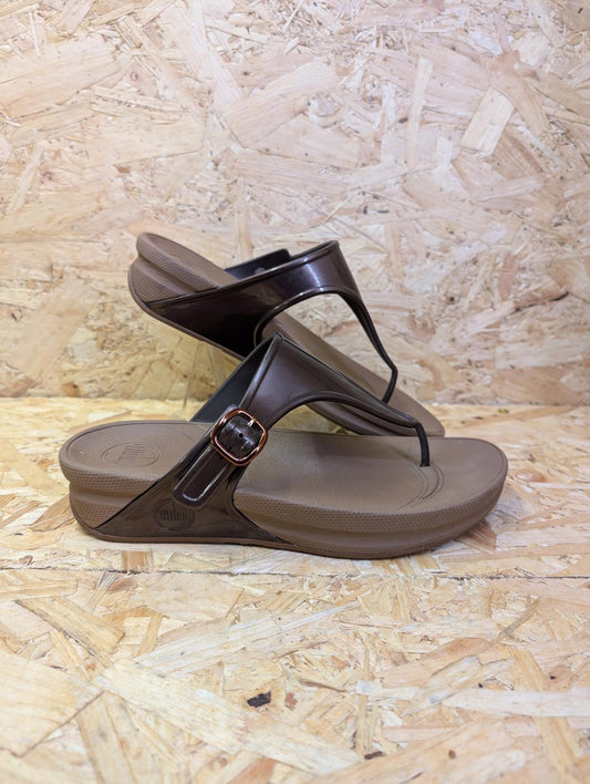 FitFlop Lulu Toe Thong Bronze Rubber Buckle Sandals UK 7 EU 40