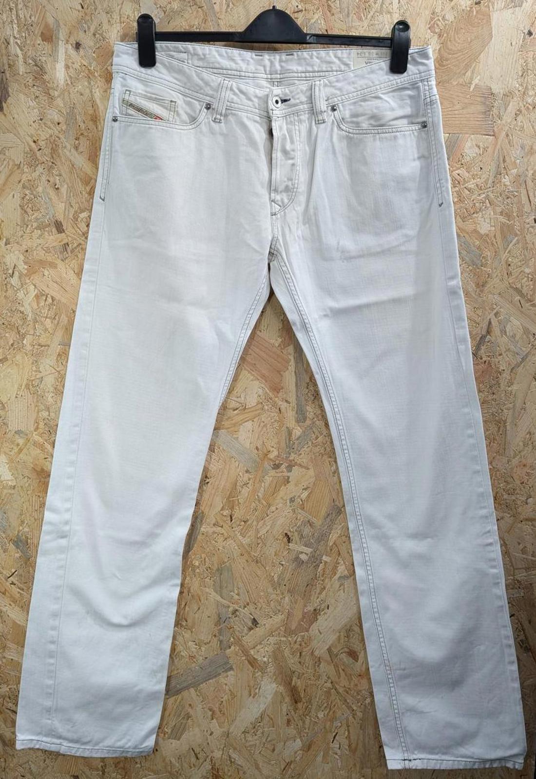 Diesel Viker Jeans W36 L34 0R71L White Denim Regular Fit Straight Leg Button Fly