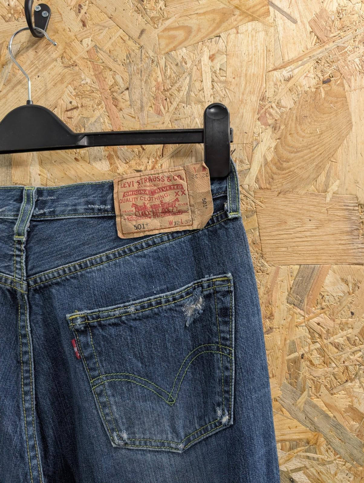 Levis 501 Jeans W32 L32 Men Distressed Paint Mid Blue Denim Straight Leg