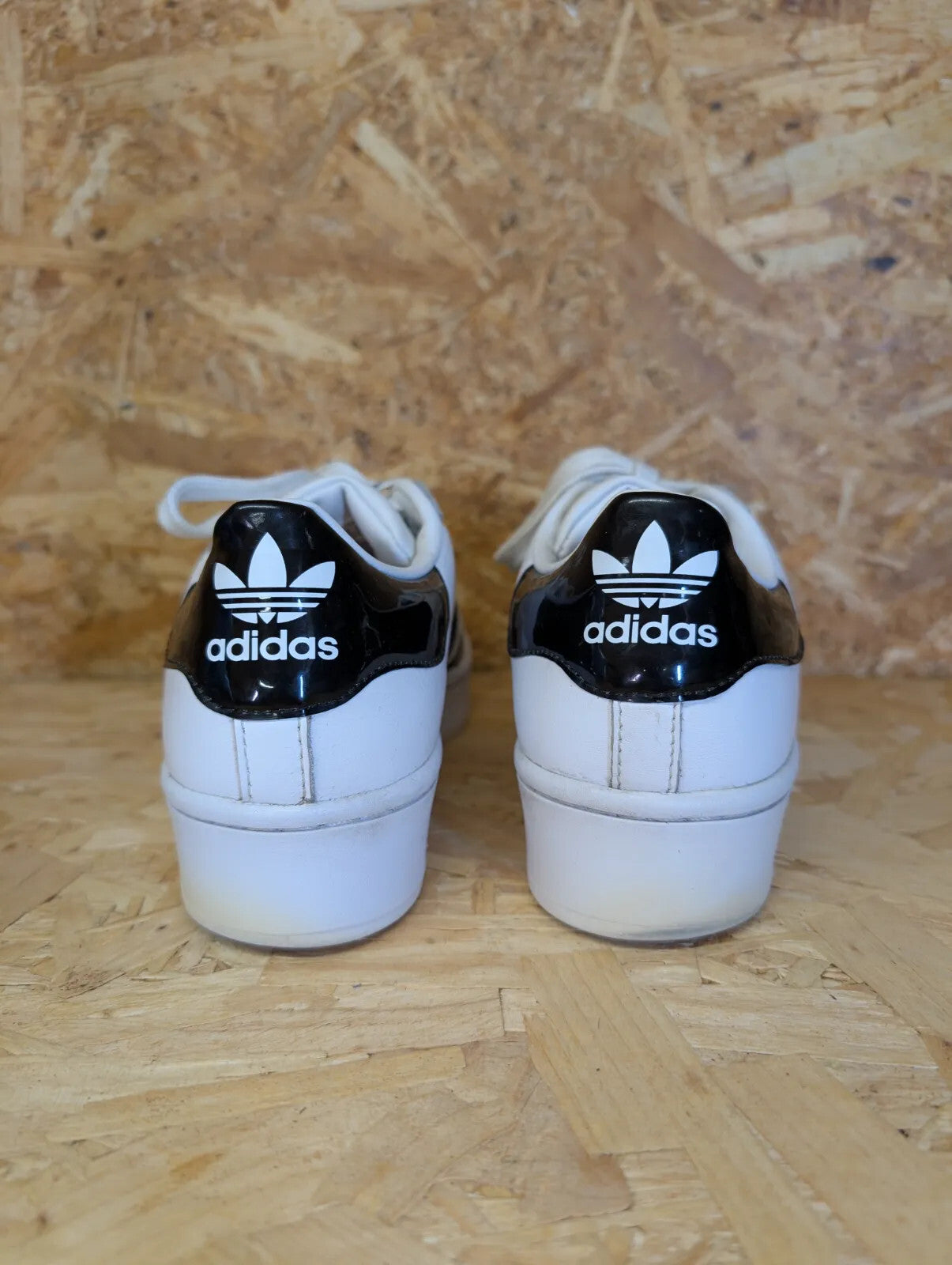 Adidas Superstar Trainers UK 5 EU 38 White Leather Lip Logo Sneaker Originals