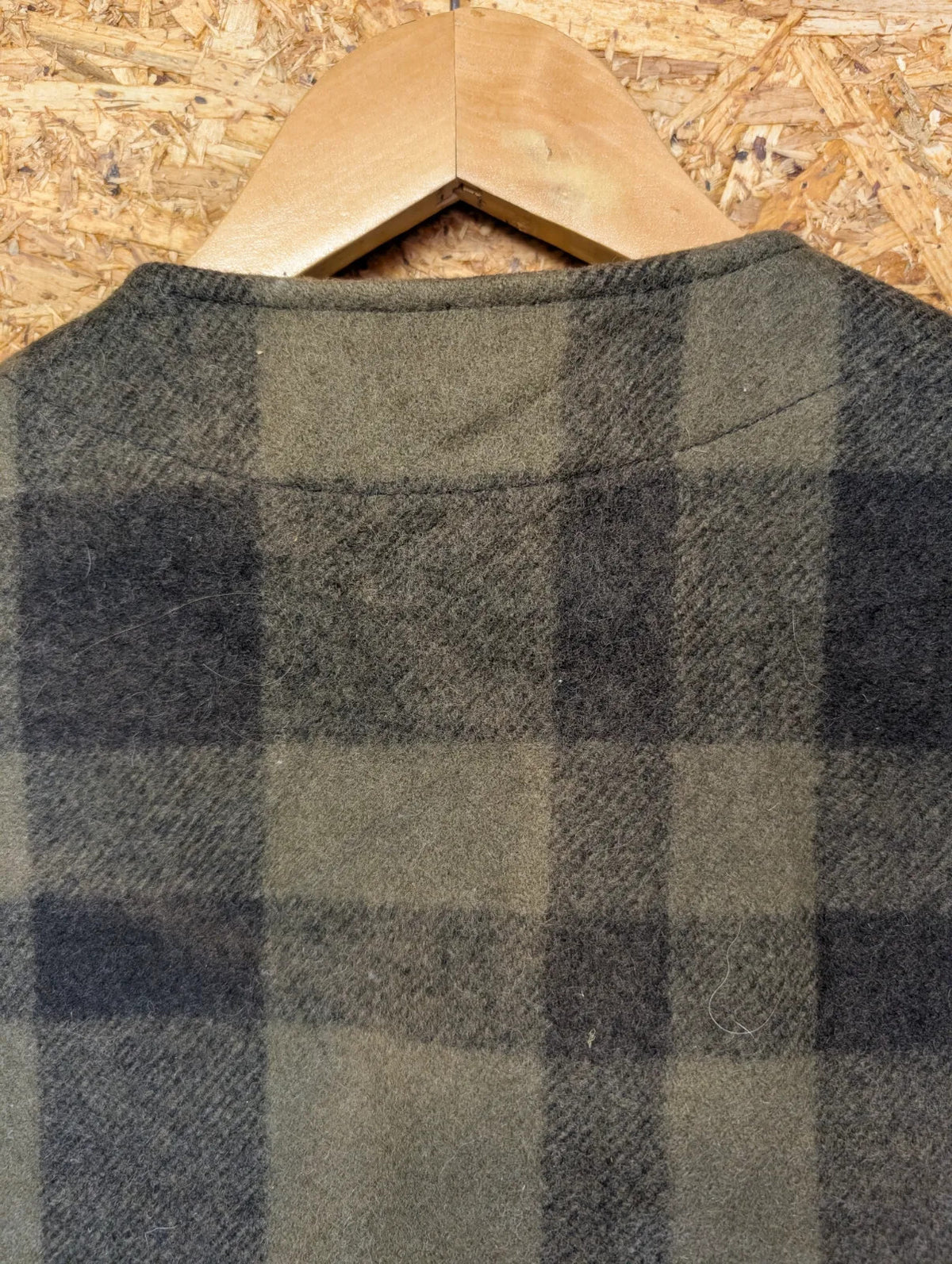 Filson Mackinaw Check Wool Vest Men Small 38 Green Black Gilet USA Pocket Plaid
