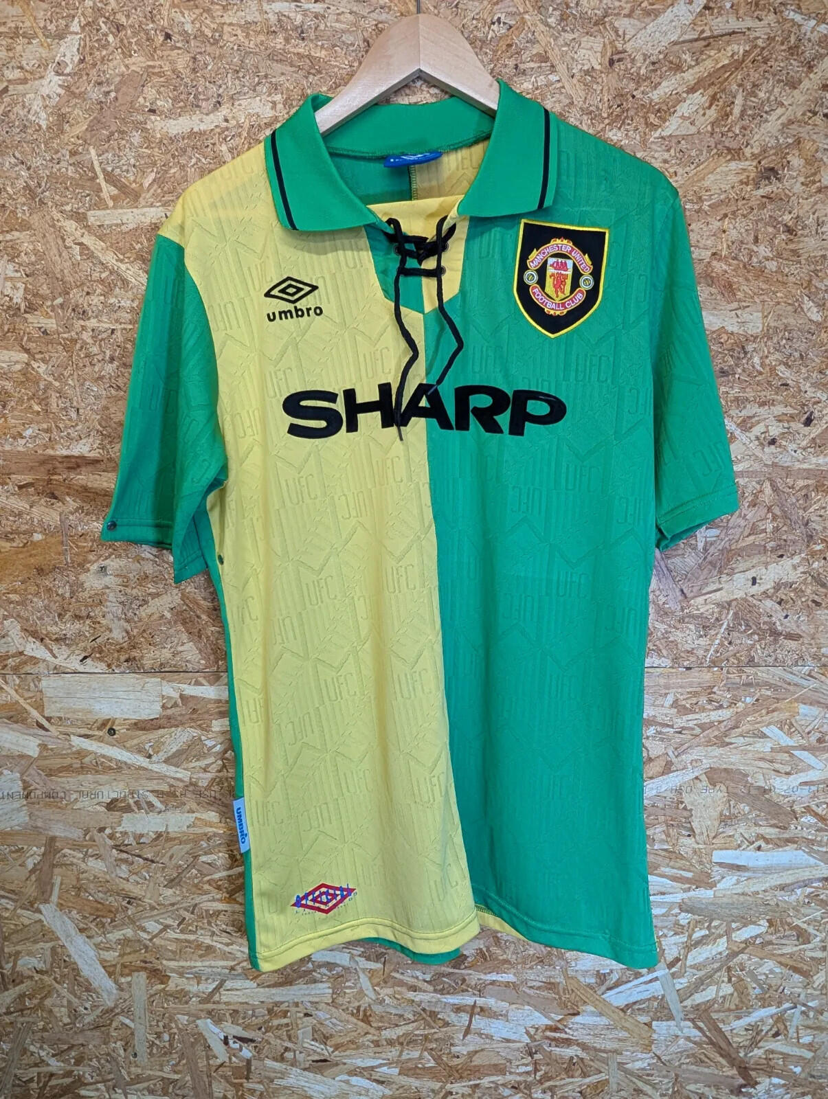 Eric Cantona Era 1992-94 Medium Vintage Green Yellow Man United Shirt Mens Retro