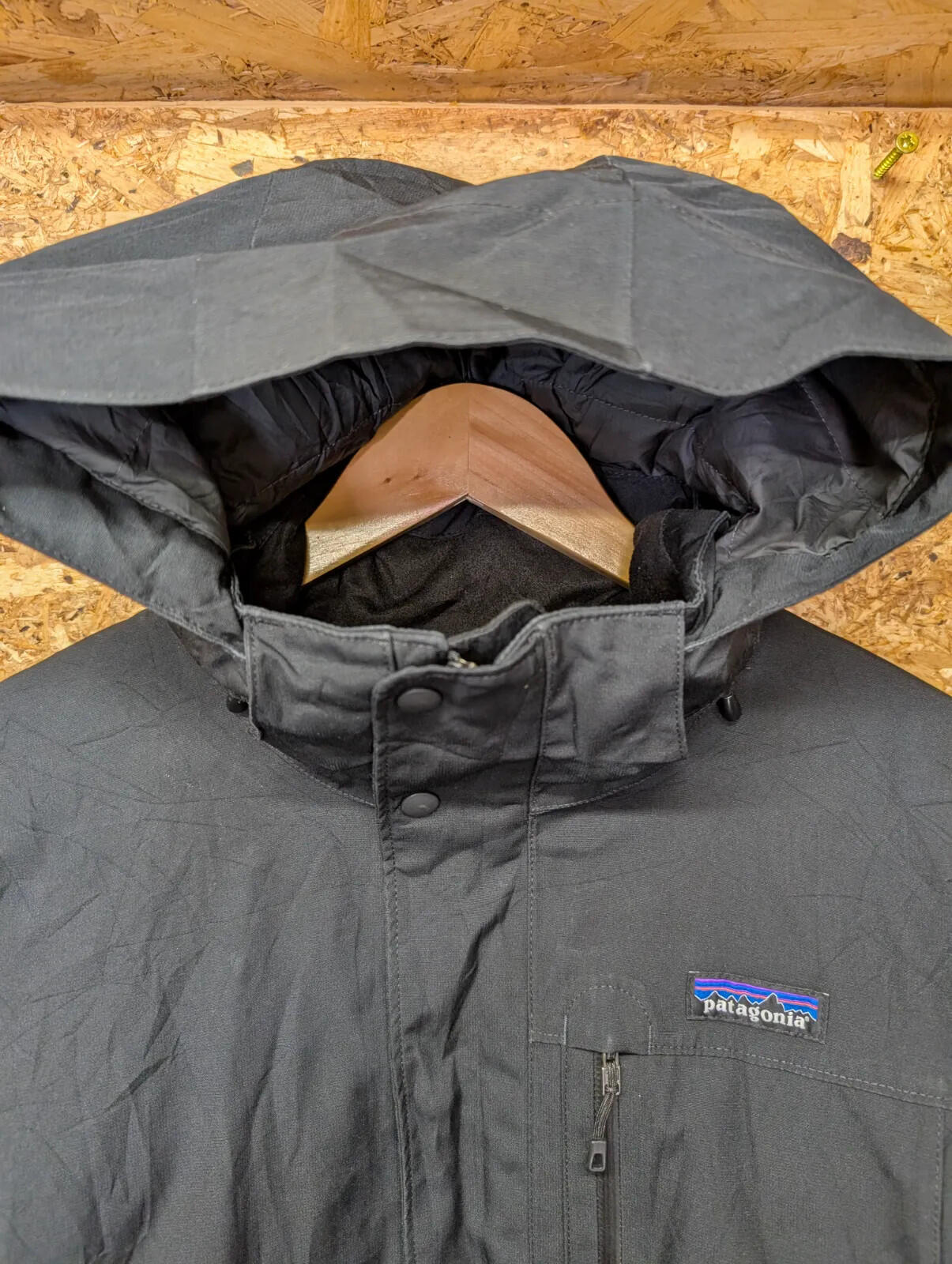 Patagonia Padded Jacket Mens Small Black Down Insulation Hooded Zip Pockets