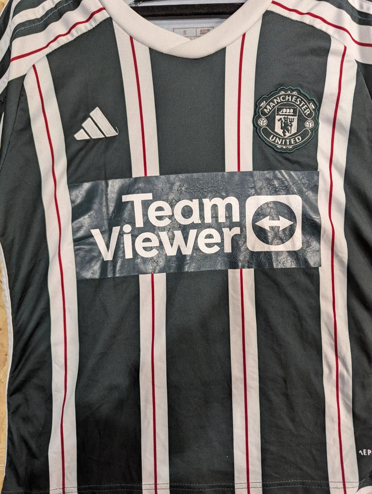 Manchester United Football Shirt Mens Small 2023/24 Third Adidas Hojlund 17