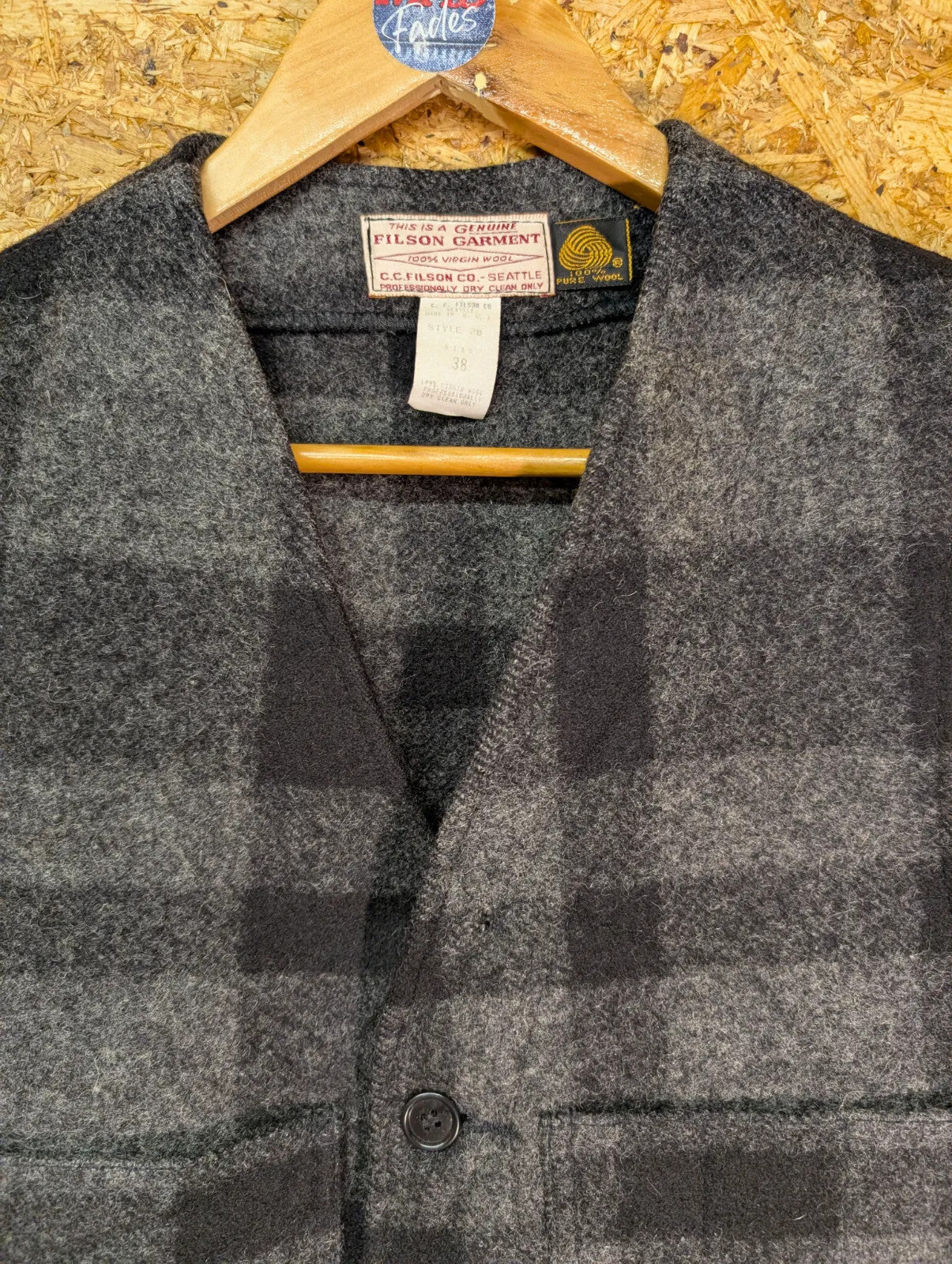 Filson Mackinaw Check Wool Vest Mens Small 38 Grey Black Gilet USA Made Style 20