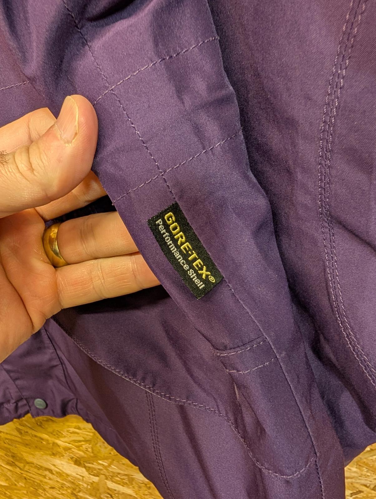 Berghaus Womens Size 12 Medium Shell Gore-Tex Jacket Waterproof Rain Coat Anorak