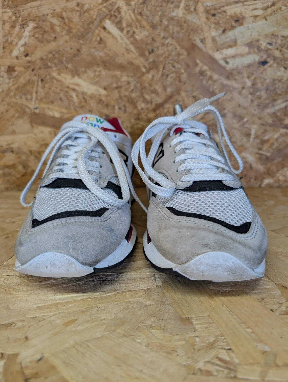 New Balance 1500 PWK Trainers UK 7.5 White Black Grey Red Suede Lace Rainbow