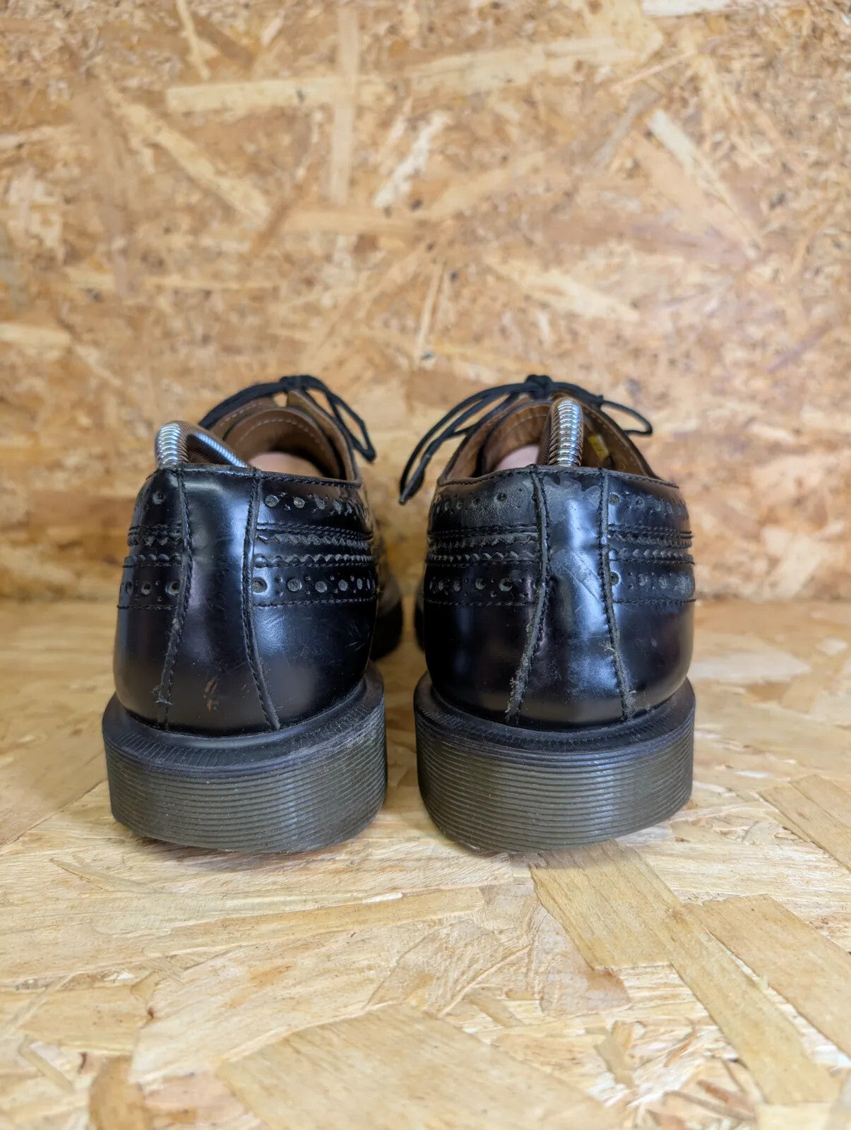 Dr Martens 3989 Brogue Oxford Shoes Mens UK8 Black Leather Wingtip Lace Up Retro