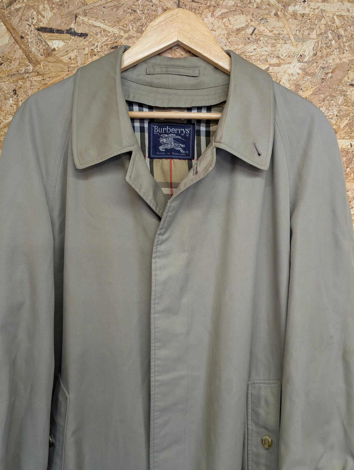 Burberrys Trench Coat XL Men Long Classic Beige Nova Check Lining England Made