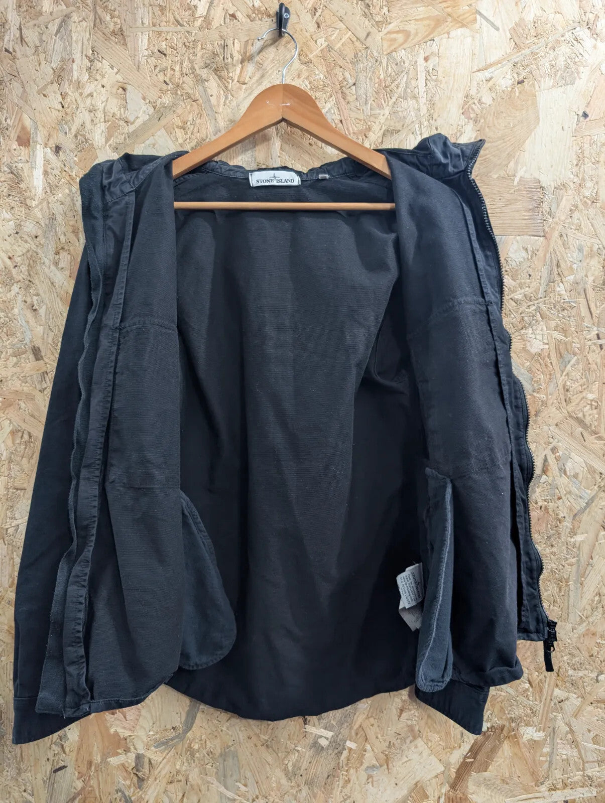 Stone Island Multi Pocket Thick Cotton Hooded Overshirt Mens Medium Black Canvas