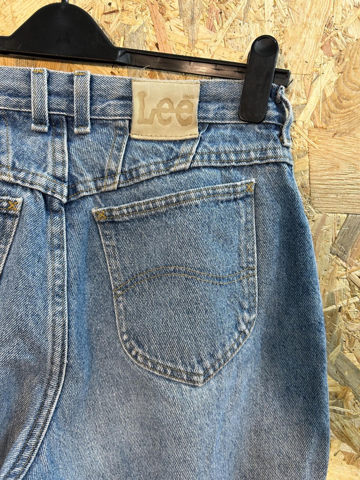 Lee High Waist Jeans W28 L33 USA Vintage 90s Blue Denim Relaxed Fit Tapered Leg