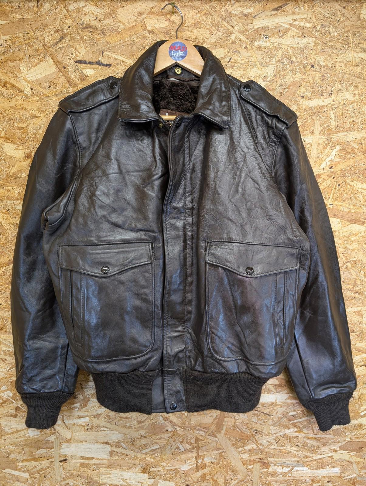 Schott 684 Leather Bomber Jacket Men Large 42 NYC Faux Lined Brown Vintage 90s