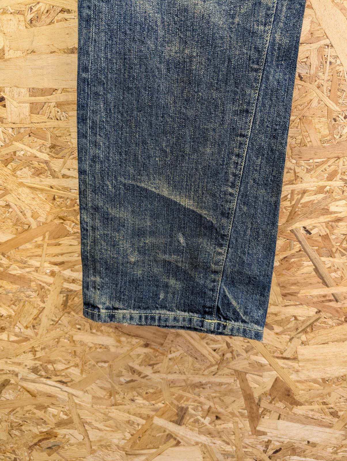 Diesel Kajo W30 L32 Blue Distressed Jeans Regular Fit Straight Leg Button Fly