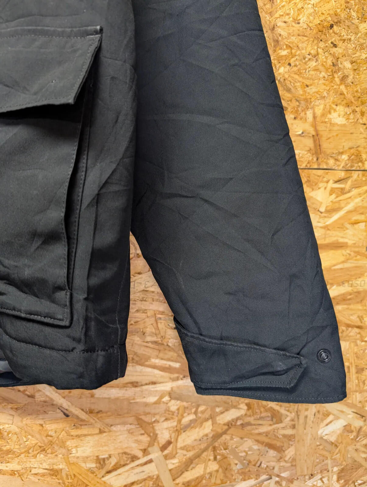 Patagonia Padded Jacket Mens Small Black Down Insulation Hooded Zip Pockets