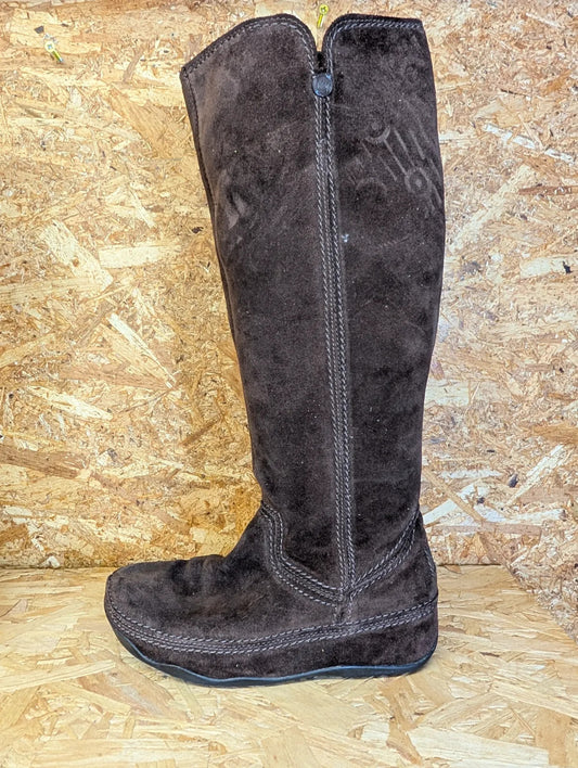 FitFlop Knee High Boots Women UK 5 EU 38 Brown Suede Slip On Superboot Tall