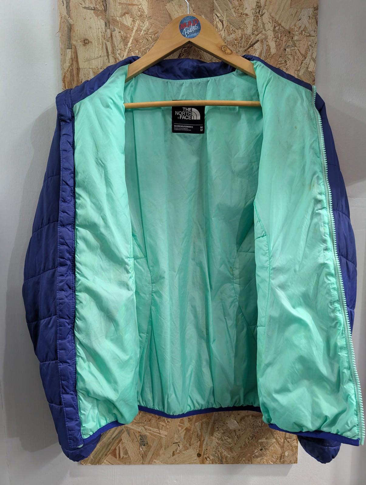 The North Face Women's Jacket Medium Quilted Zip Purple Blue Turquoise Outdoor