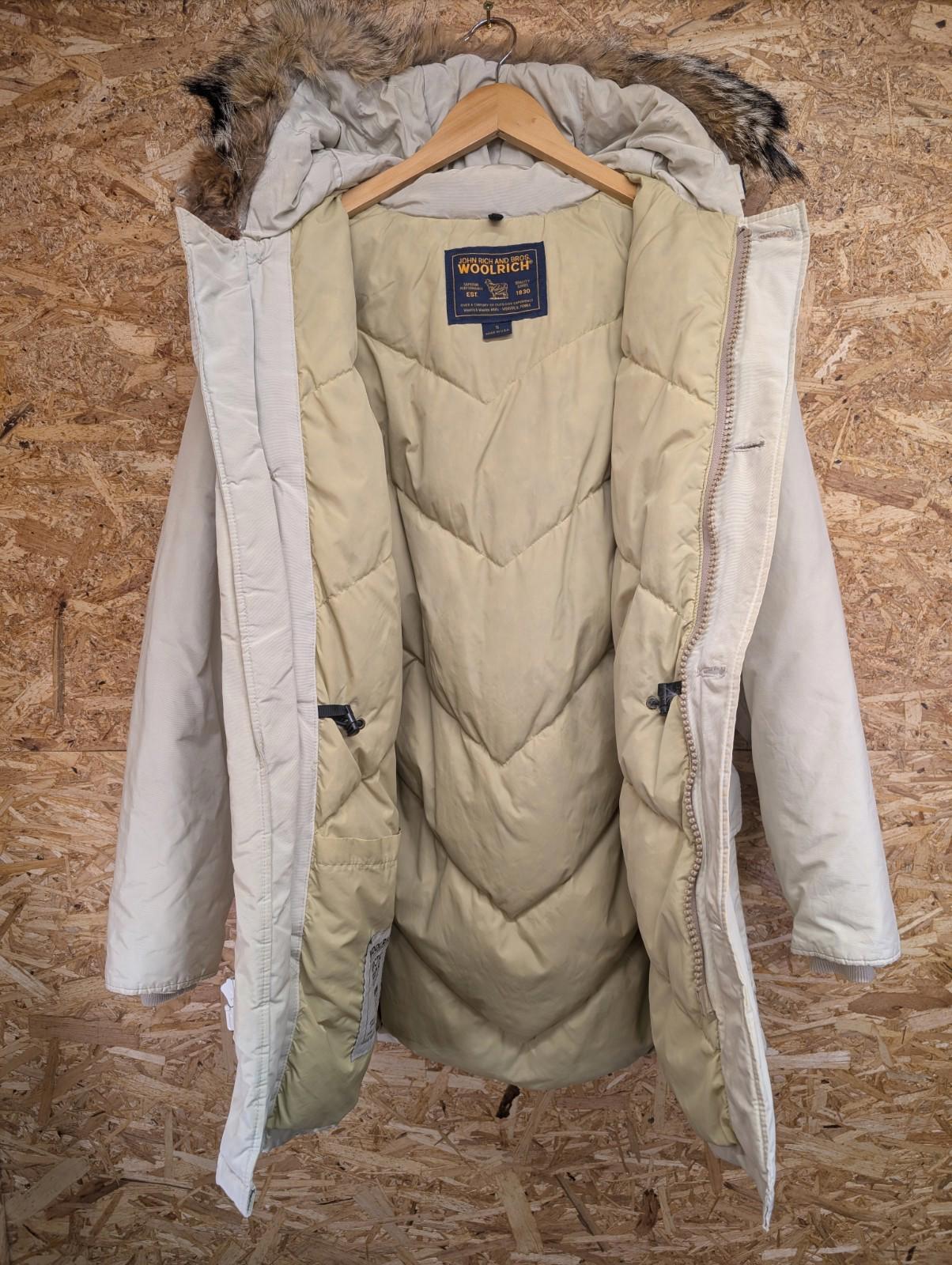 Woolrich Arctic Parka Small Men White Trim Hood USA Goose Down Feather USA Coat