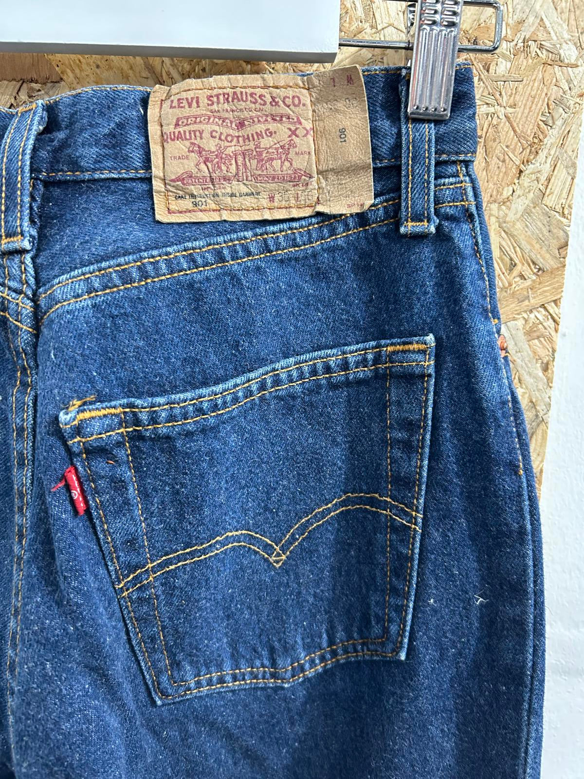 Vintage Levis 901 Jeans W30 L26 Women 90s Navy High Waist Straight Leg Boyfriend
