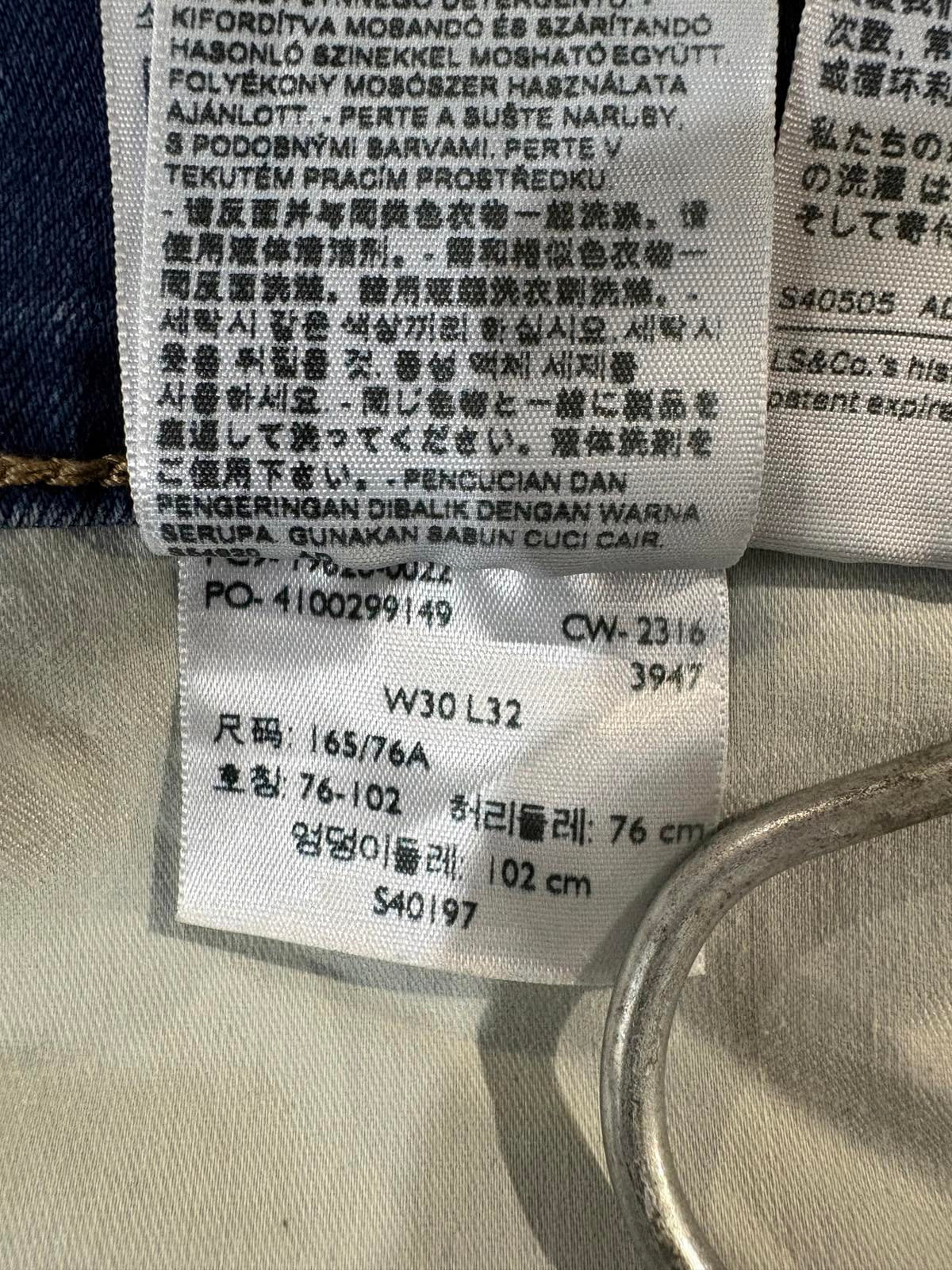 Levis 311 Shaping Skinny Jeans Women W30 L32 Mid Blue Stretch Denim Red Tab