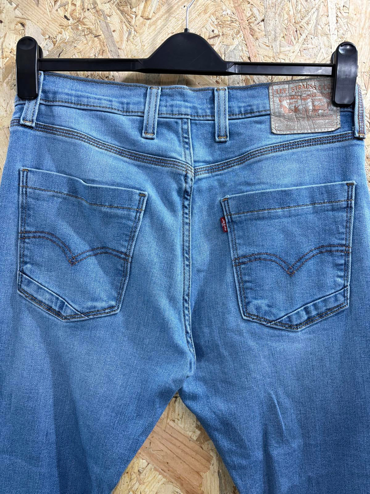 Levis 511 Slim Jeans W32 L28 Men Light Blue Straight Leg Red Tab Stretch Zip Fly