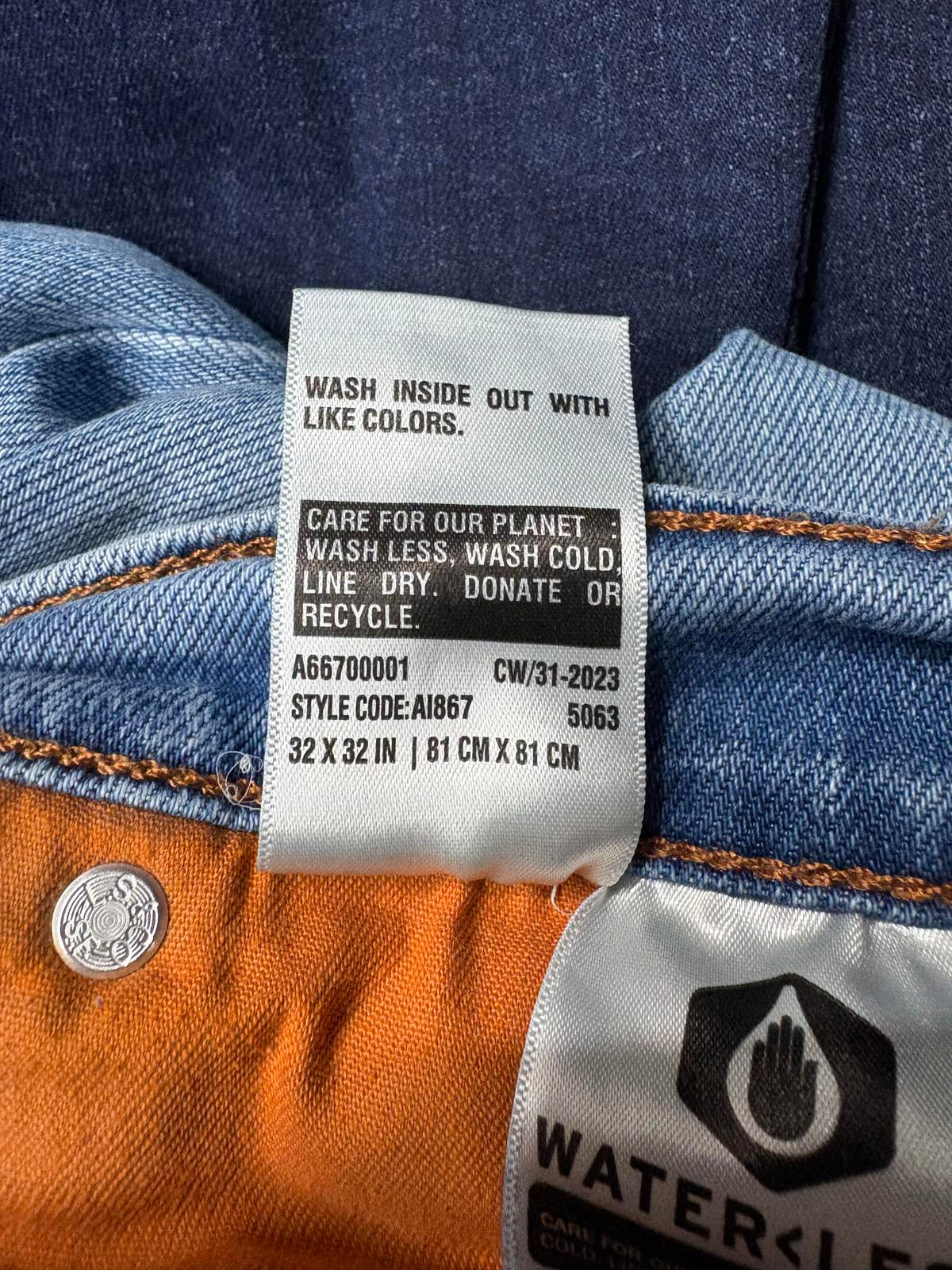 Levis 511 Slim Jeans W32 L28 Men Light Blue Straight Leg Red Tab Stretch Zip Fly