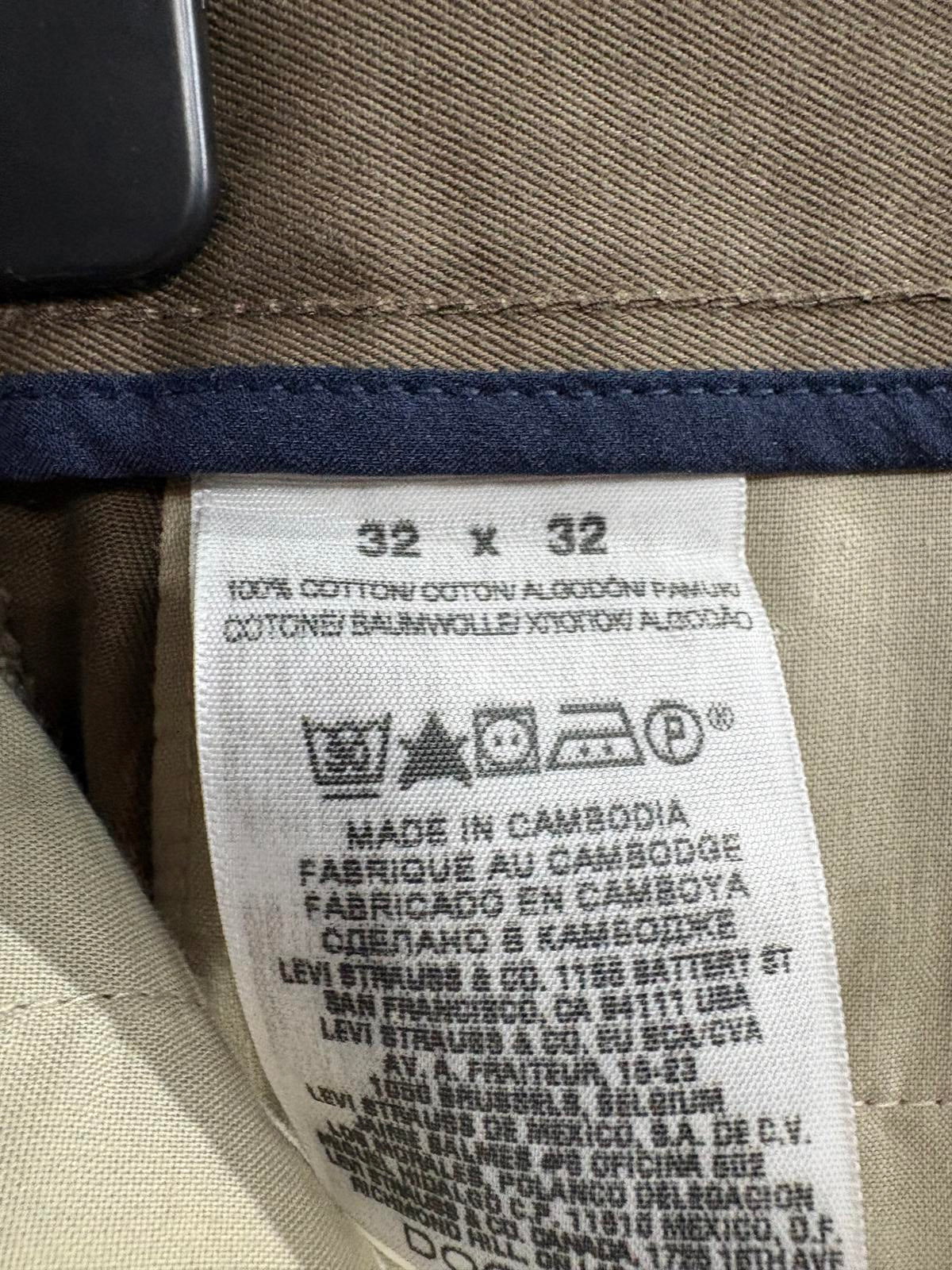 Dockers D2 Chino Trousers W32 L32 Brown Straight Leg Zip Fly No Wrinkles Jeans