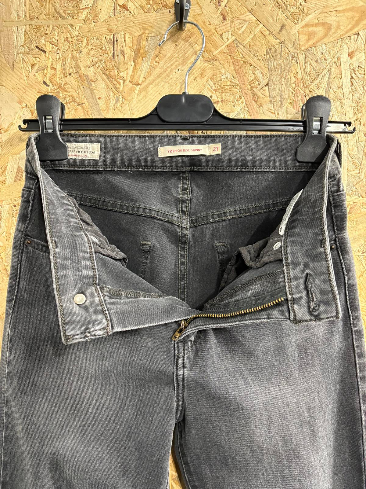 Levis 721 High Rise Skinny Jeans Size 8 W27 L30 Women Black Grey Stretch Slim
