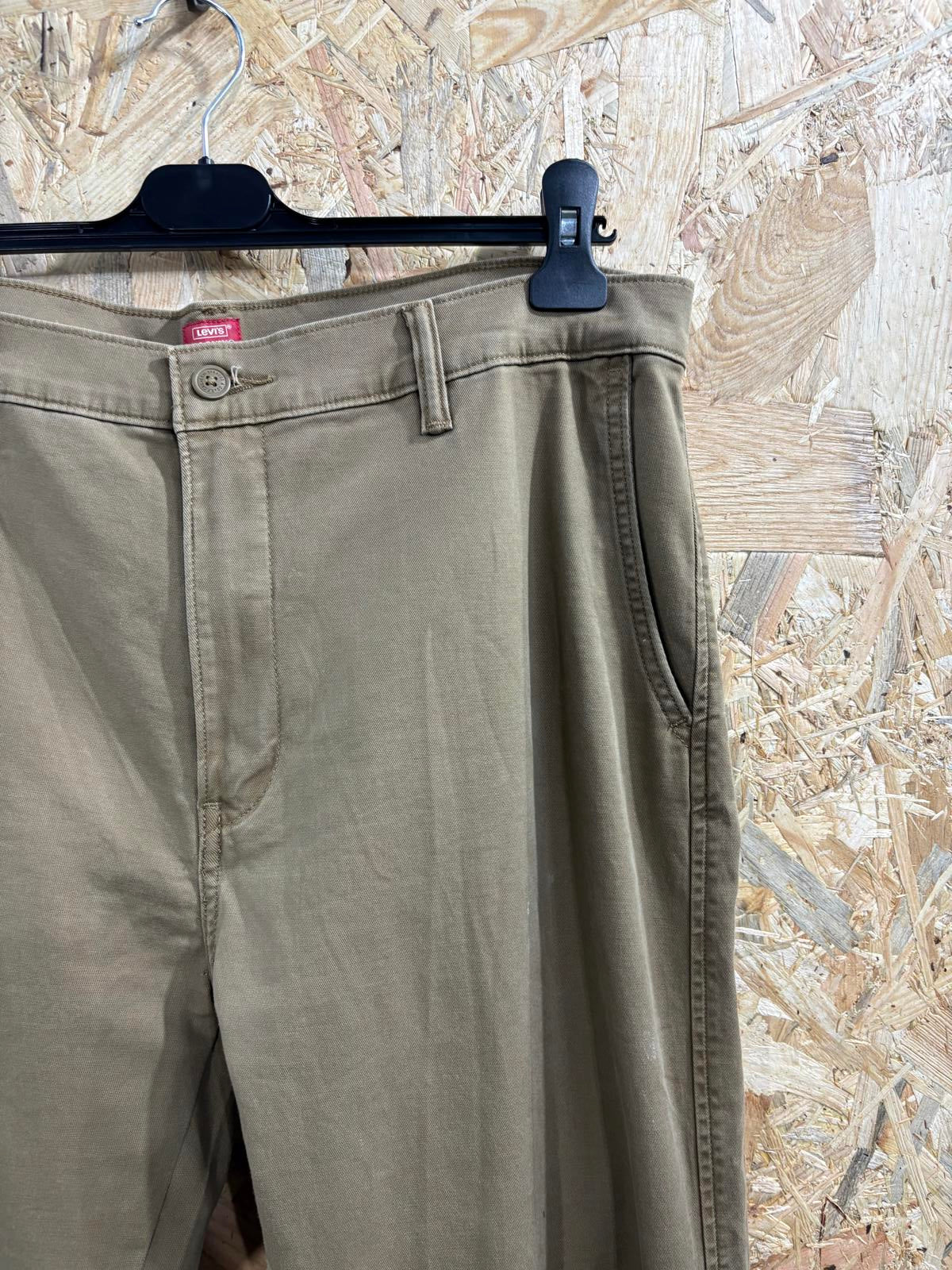 Levis XX Chino Trousers W36 L32 Brown Tan Pants Standard Taper Fit Zip Fly