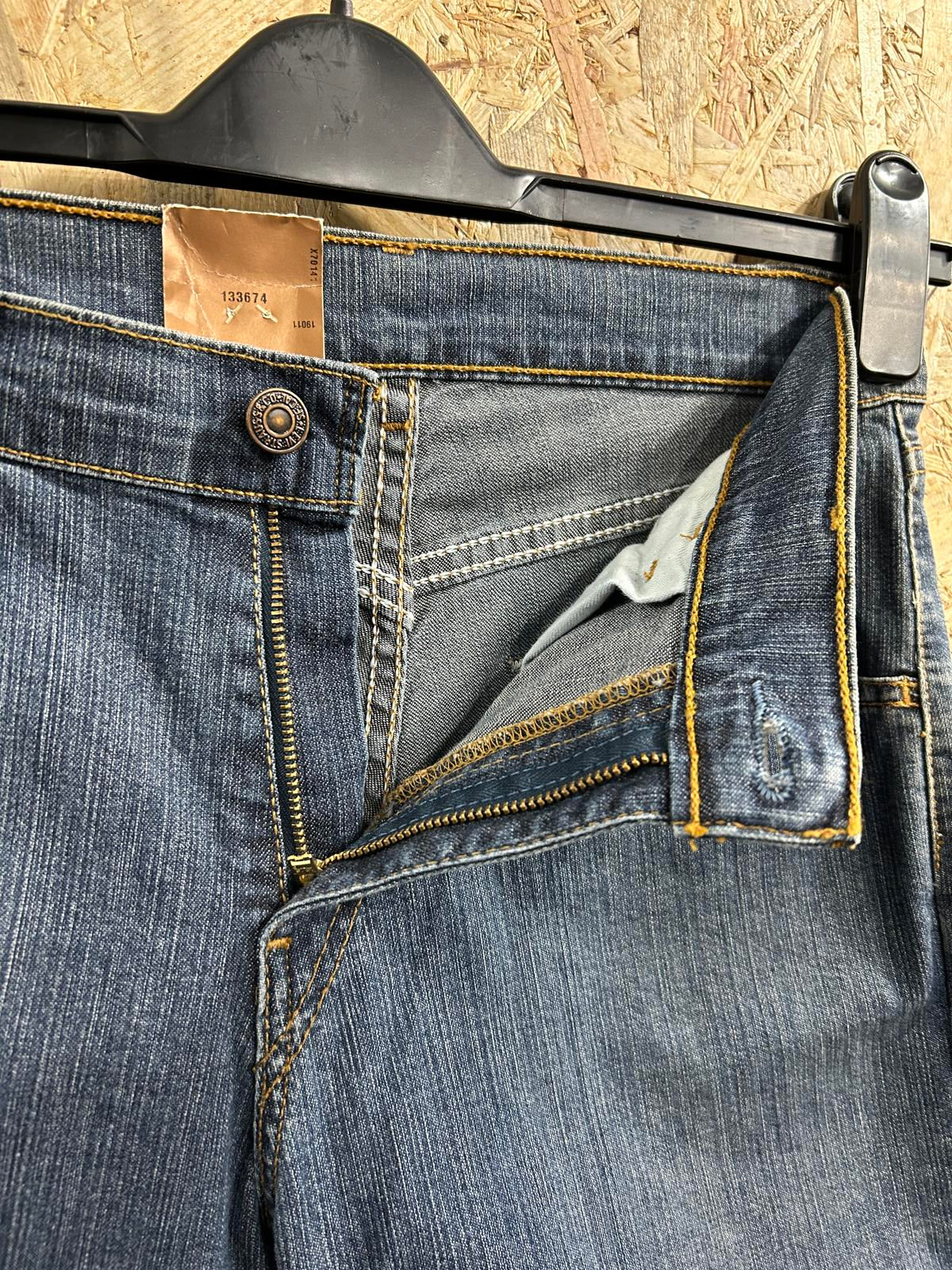 Levis 595 Slim Jeans Size 6-8 W26 L32 Women Mid Blue Straight Leg Y2K Vintage