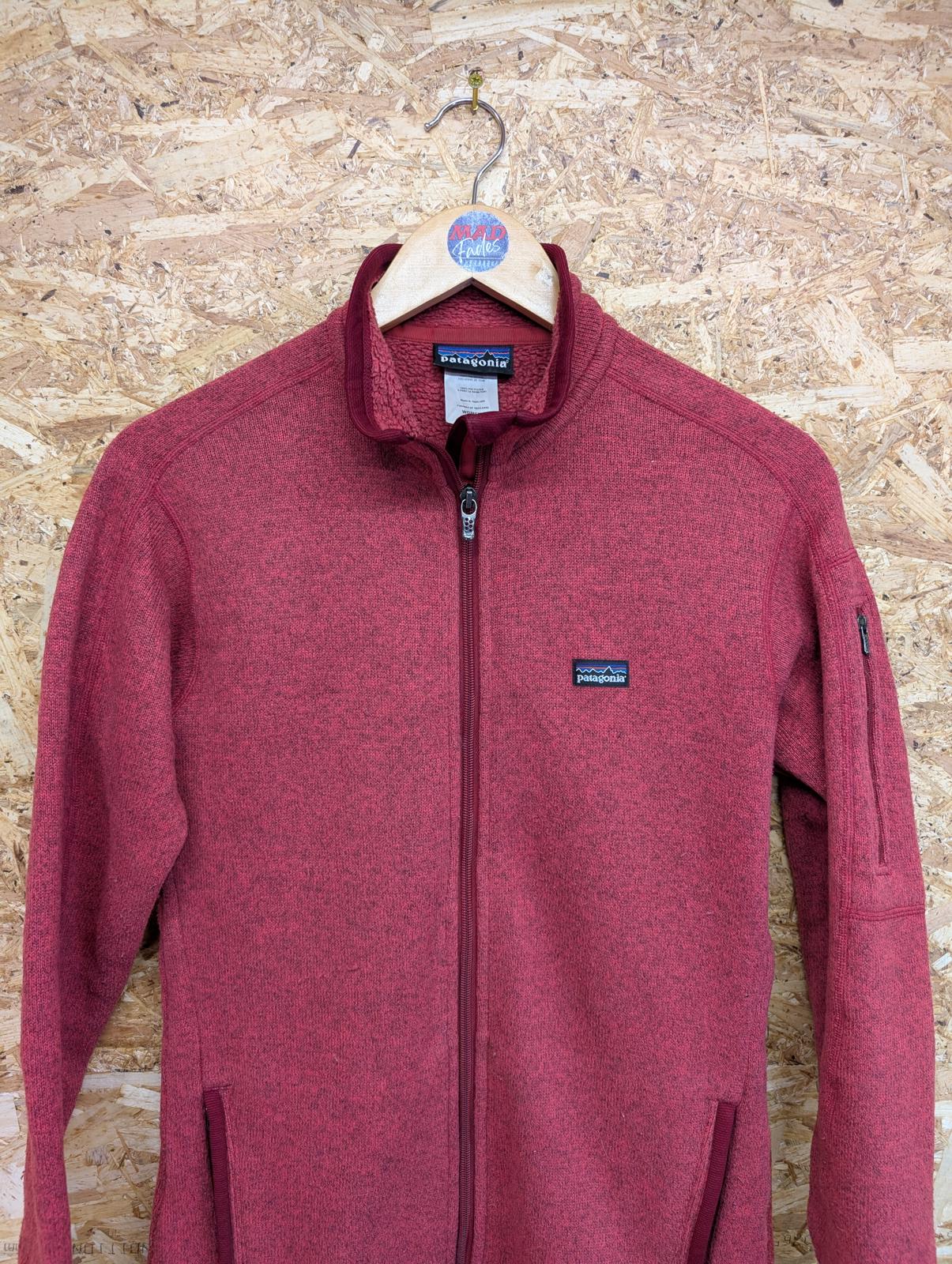 Patagonia Better Sweater Fleece Womens Size Medium Red Synchilla Snap-T Hiking