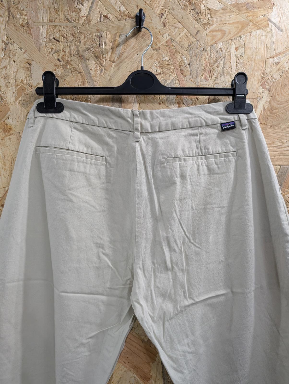 Patagonia Chino Trousers UK 14 W34 Women Cream Beige Cotton Wide Leg Relax Fit