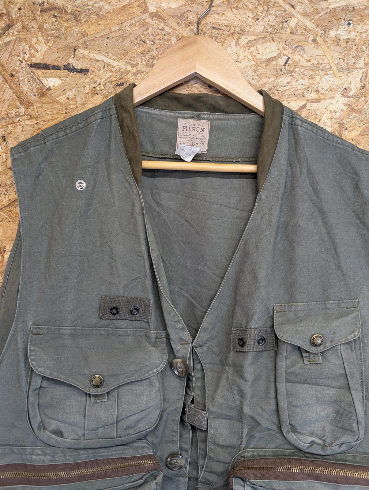 Filson Fly Fishing Vest XL USA Multi-Pocket Khaki Green Tactical Utility Spey