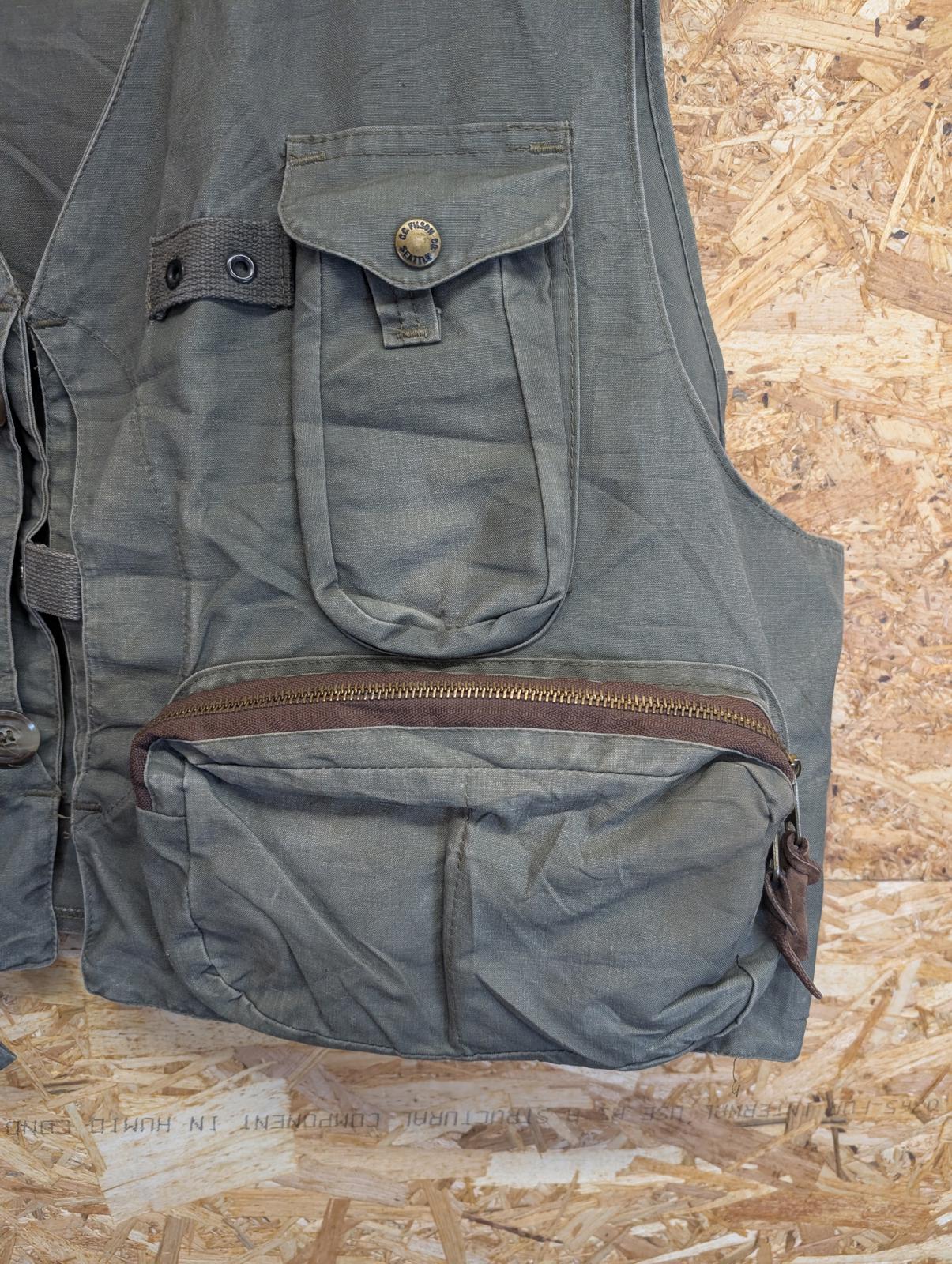 Filson Fly Fishing Vest XL USA Multi-Pocket Khaki Green Tactical Utility Spey
