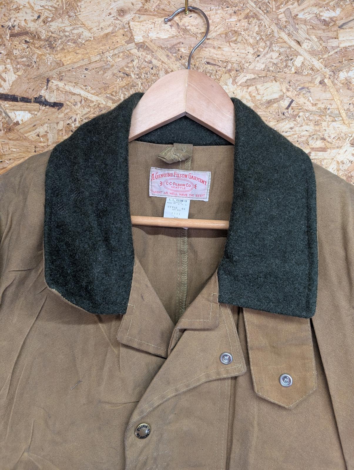 Filson Style 61 Jacket Large 42 Men USA Waxed Tin Cloth Hunting Mackinaw Coat